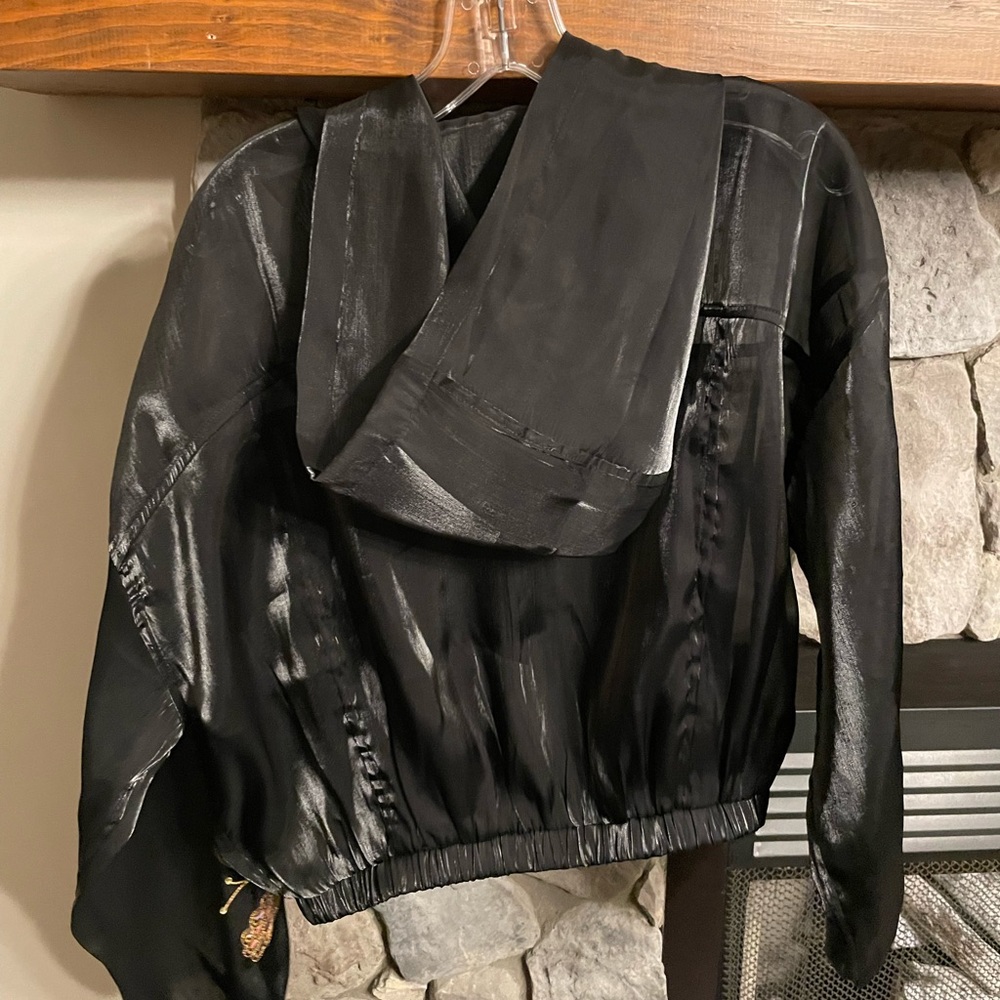 Jacket - Picture 3 of 6